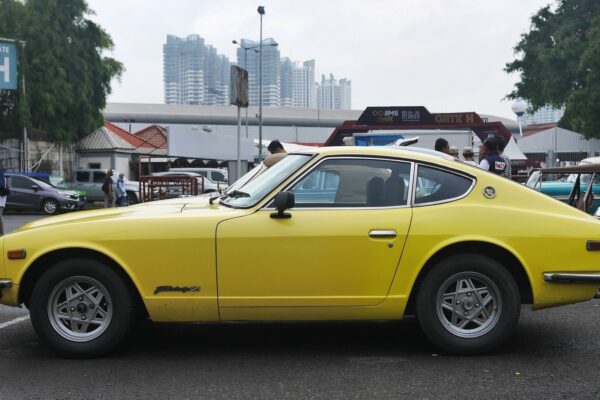 Datsun 240Z Vs. 280Z