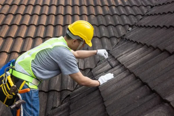 Chicago’s Climate Makes Commercial Roofing a Serious Investment