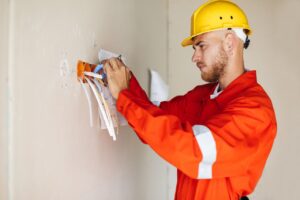 Why You Need an Emergency Electrician in Coburg: Fast and Reliable