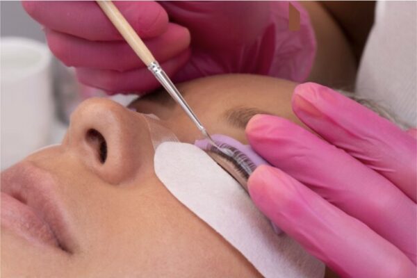 Master the Art of Eyelash Enhancement