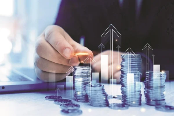 Hybrid Funds a Smart Choice for Risk-Averse Investors