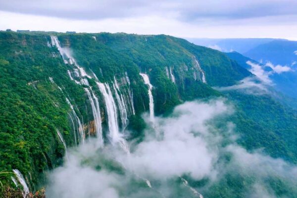 Meghalaya Tour Packages for Couple