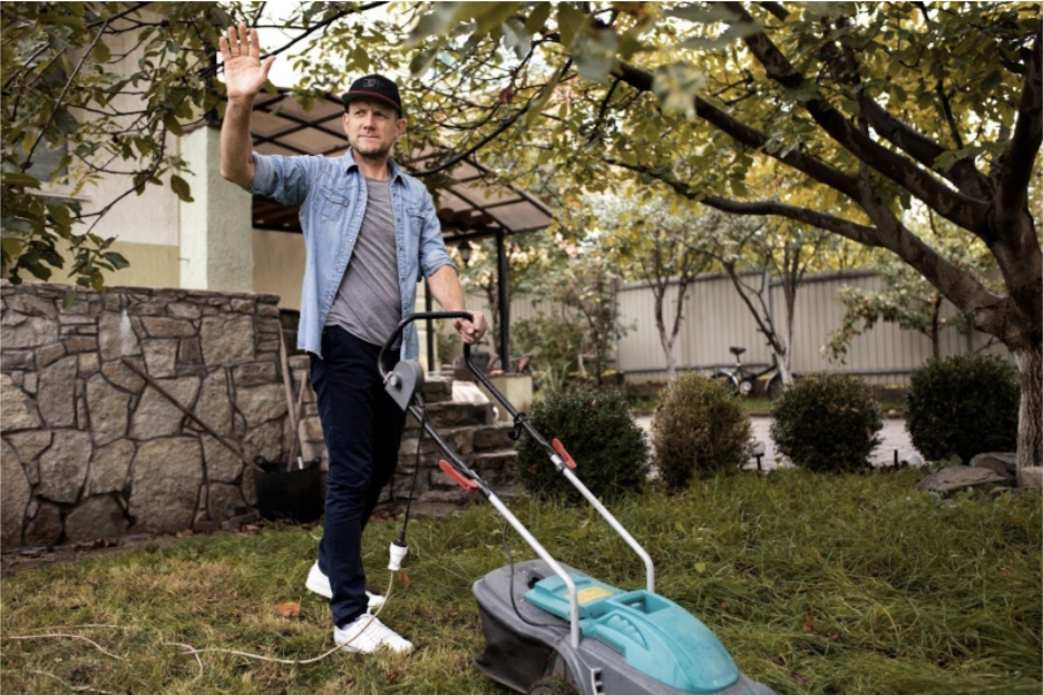 Why Some Lawns Stay Green During