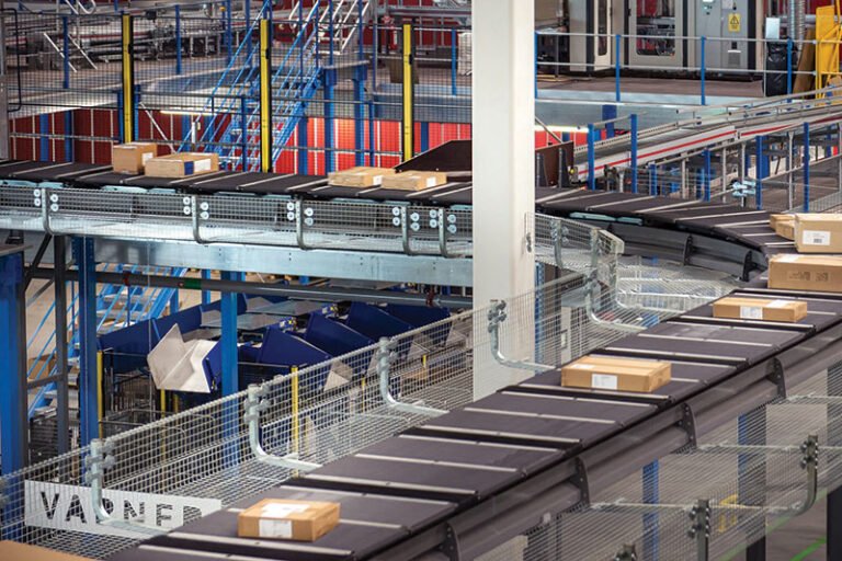 Ecommerce Clothing Distribution Center